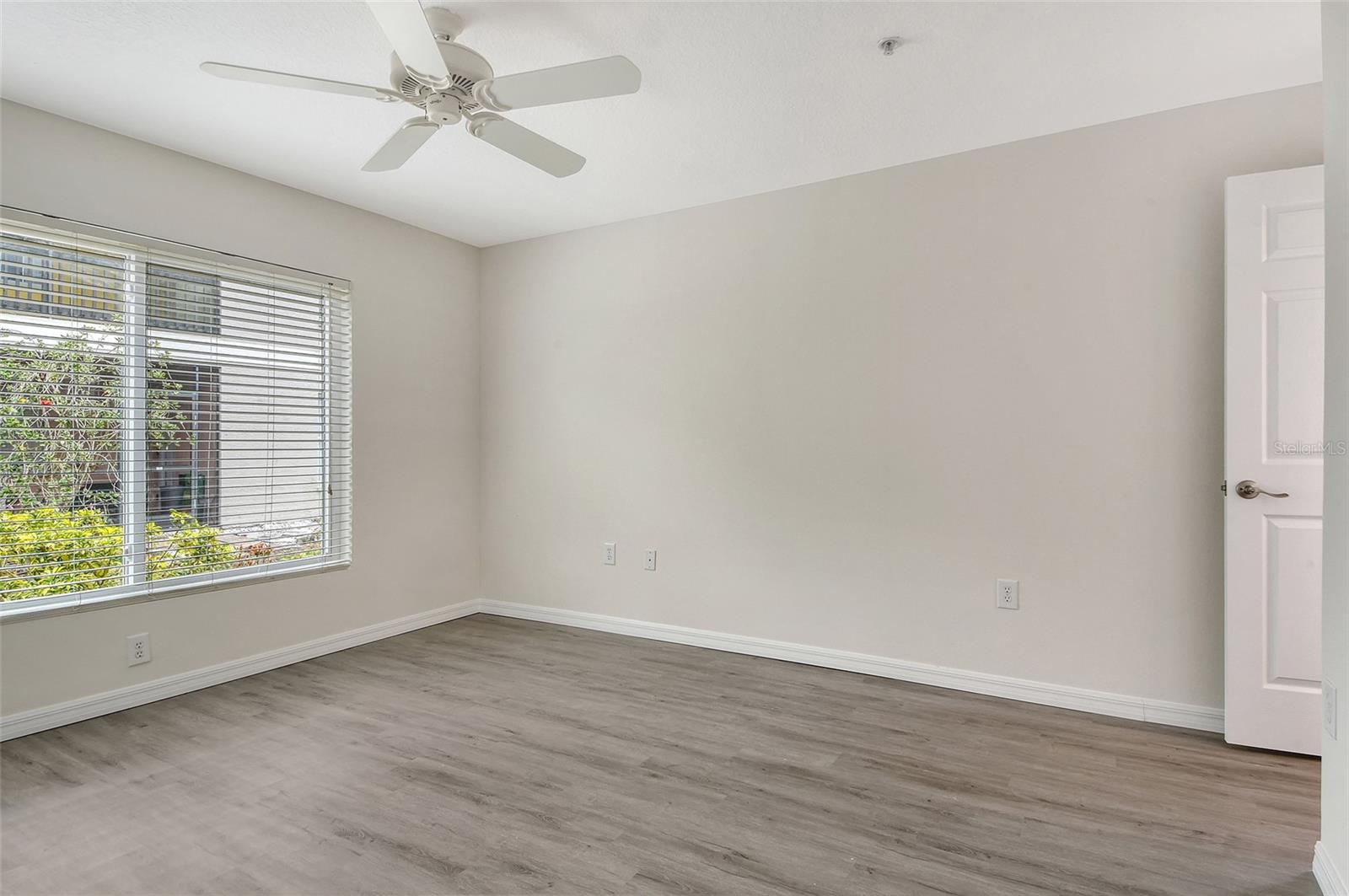 BROOKSIDE - Residential