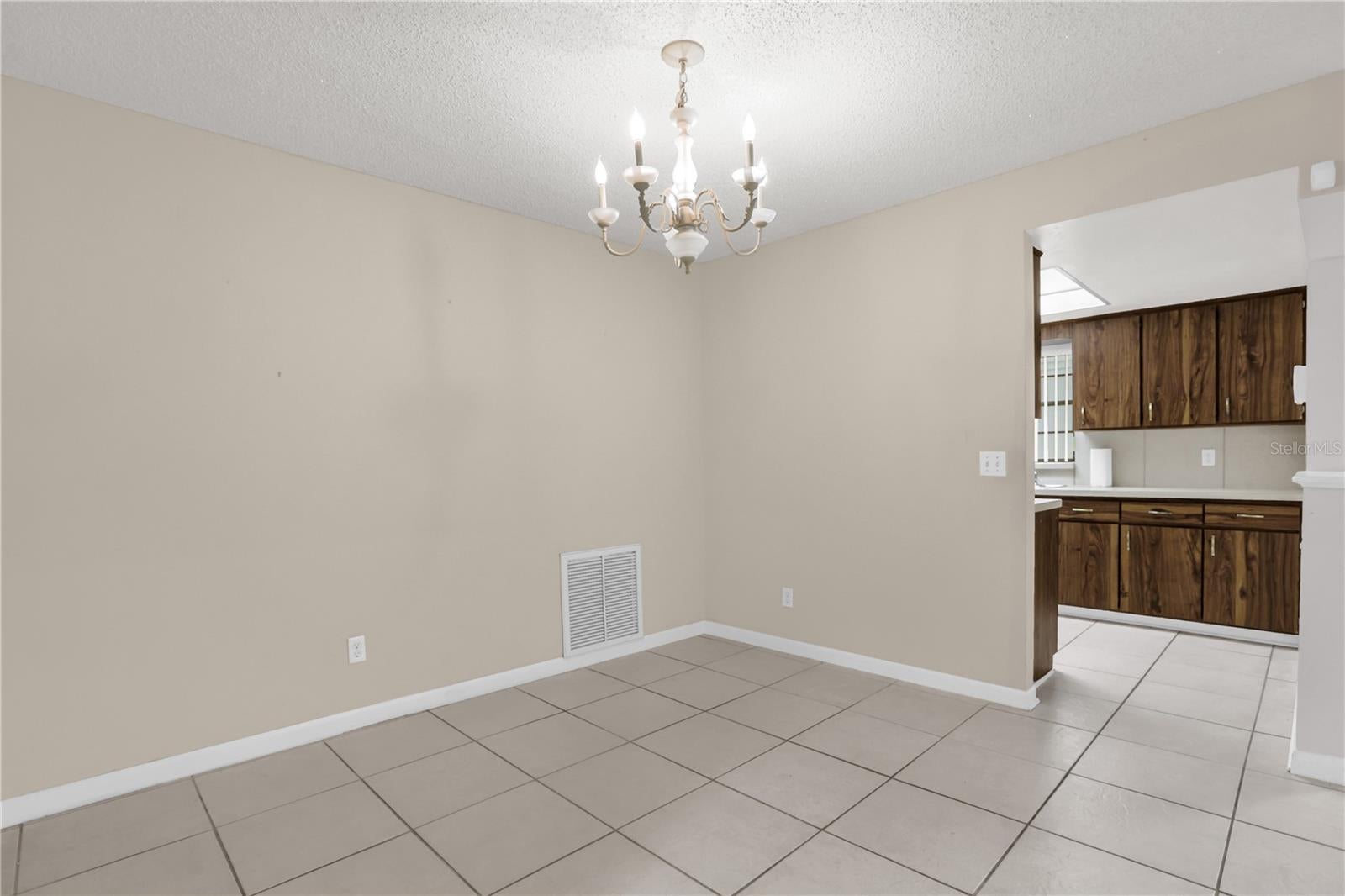 46 LANTANA DRIVE