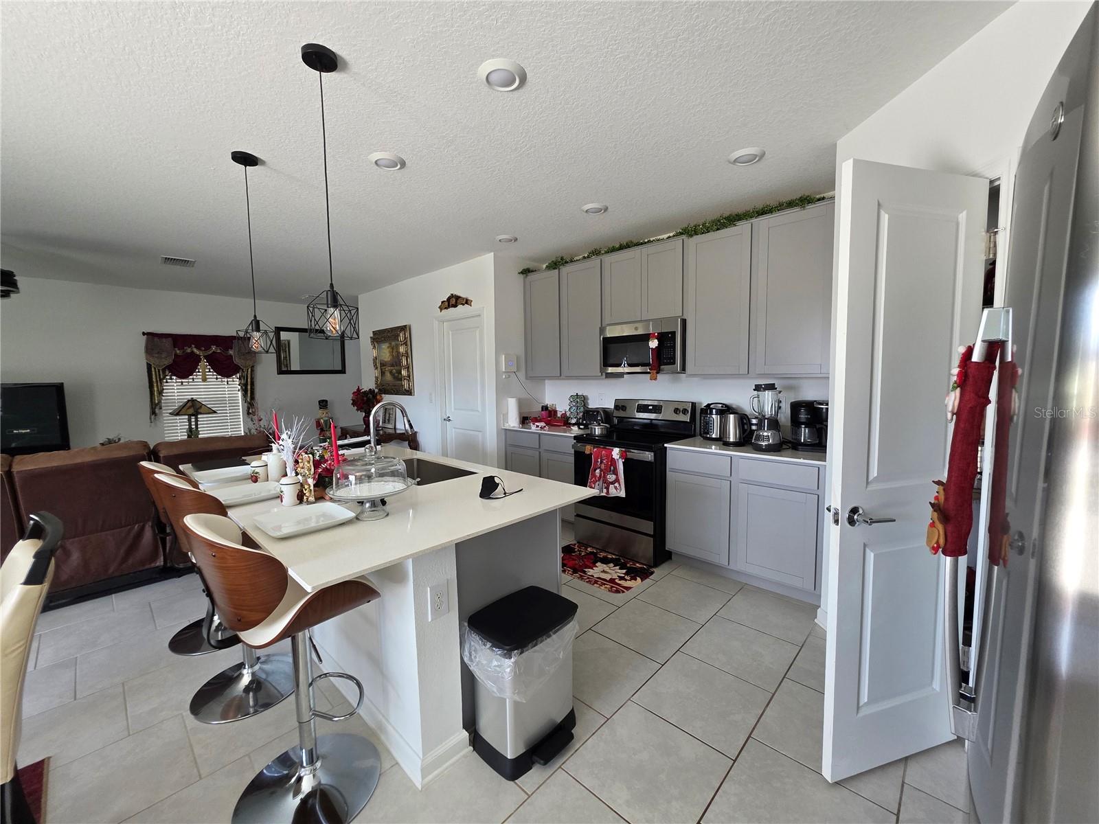 CASCADES PH 1A 1B - Residential