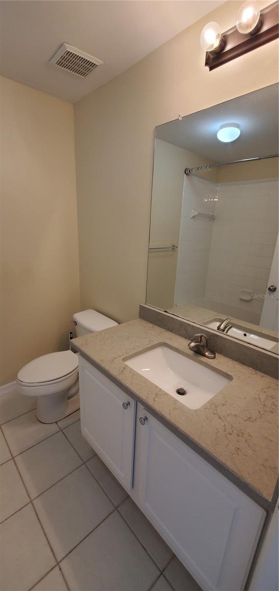 LAS PALMAS OF SARASOTA - Residential Lease
