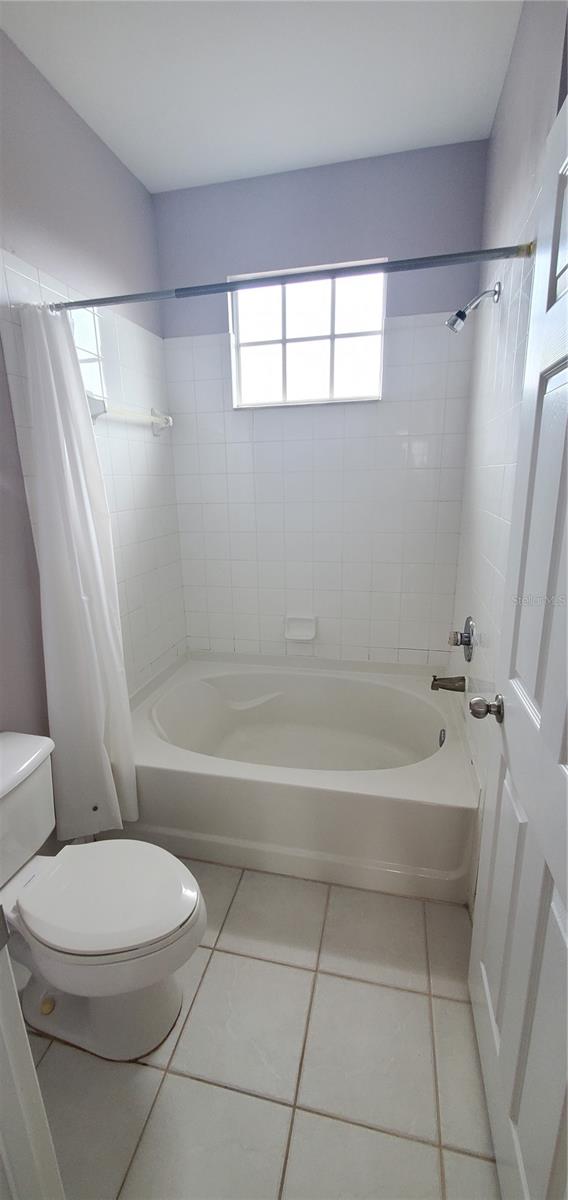 LAS PALMAS OF SARASOTA - Residential Lease