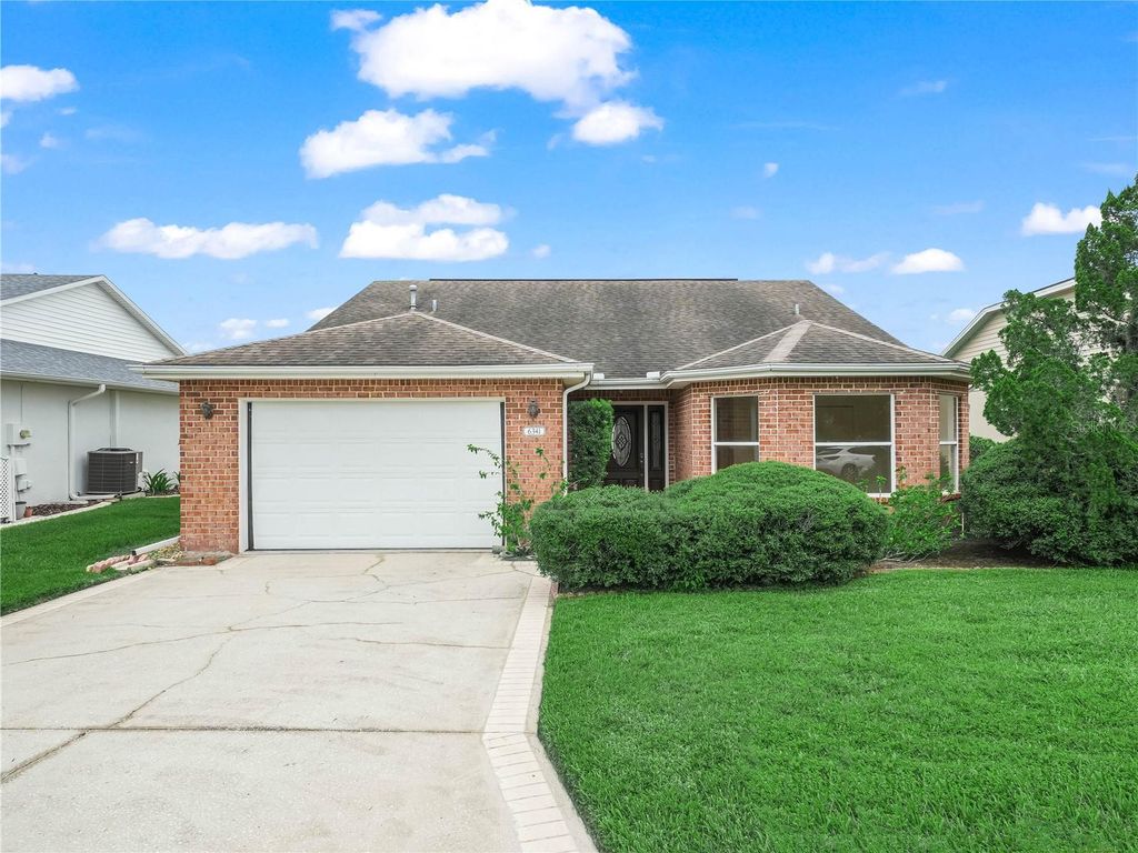 Photo of 6341 Silver Lakes Drive W, Lakeland, FL 33810 (MLS # L4955861)