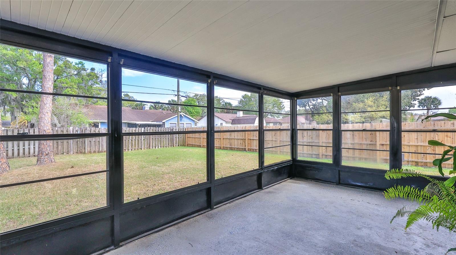 FLORIDA SHORES HRS 10 - Residential