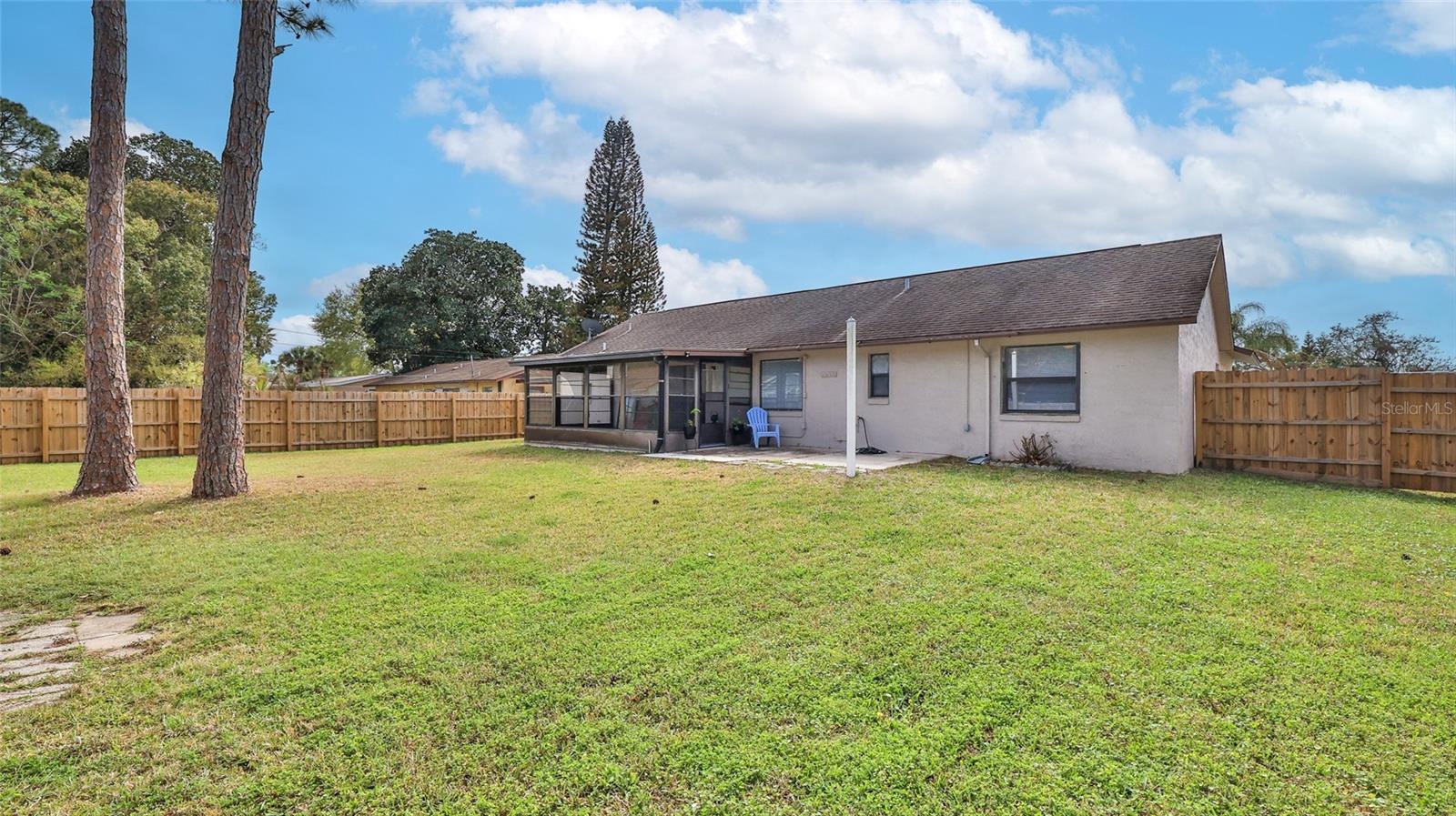 FLORIDA SHORES HRS 10 - Residential