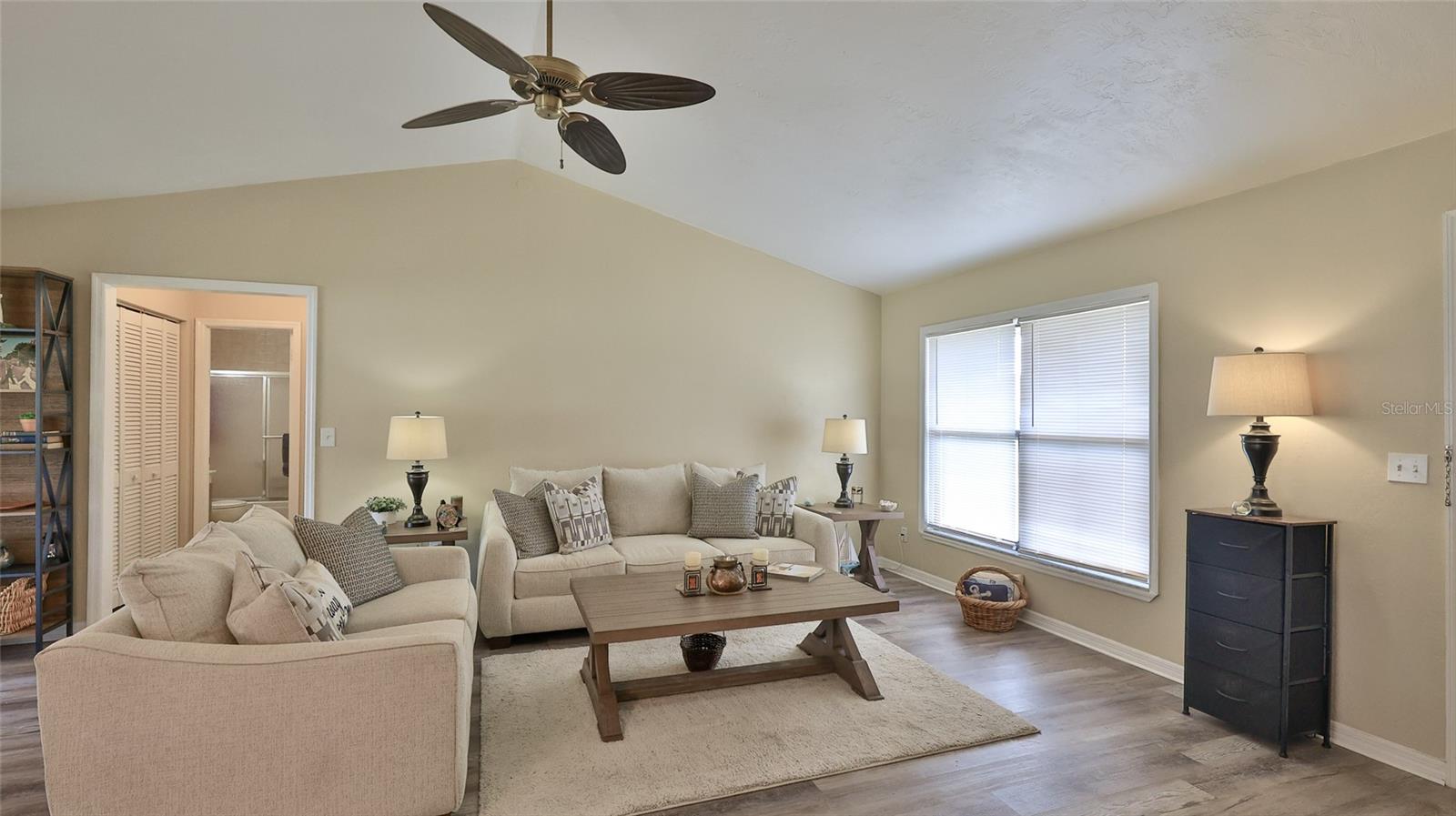 FLORIDA SHORES HRS 10 - Residential