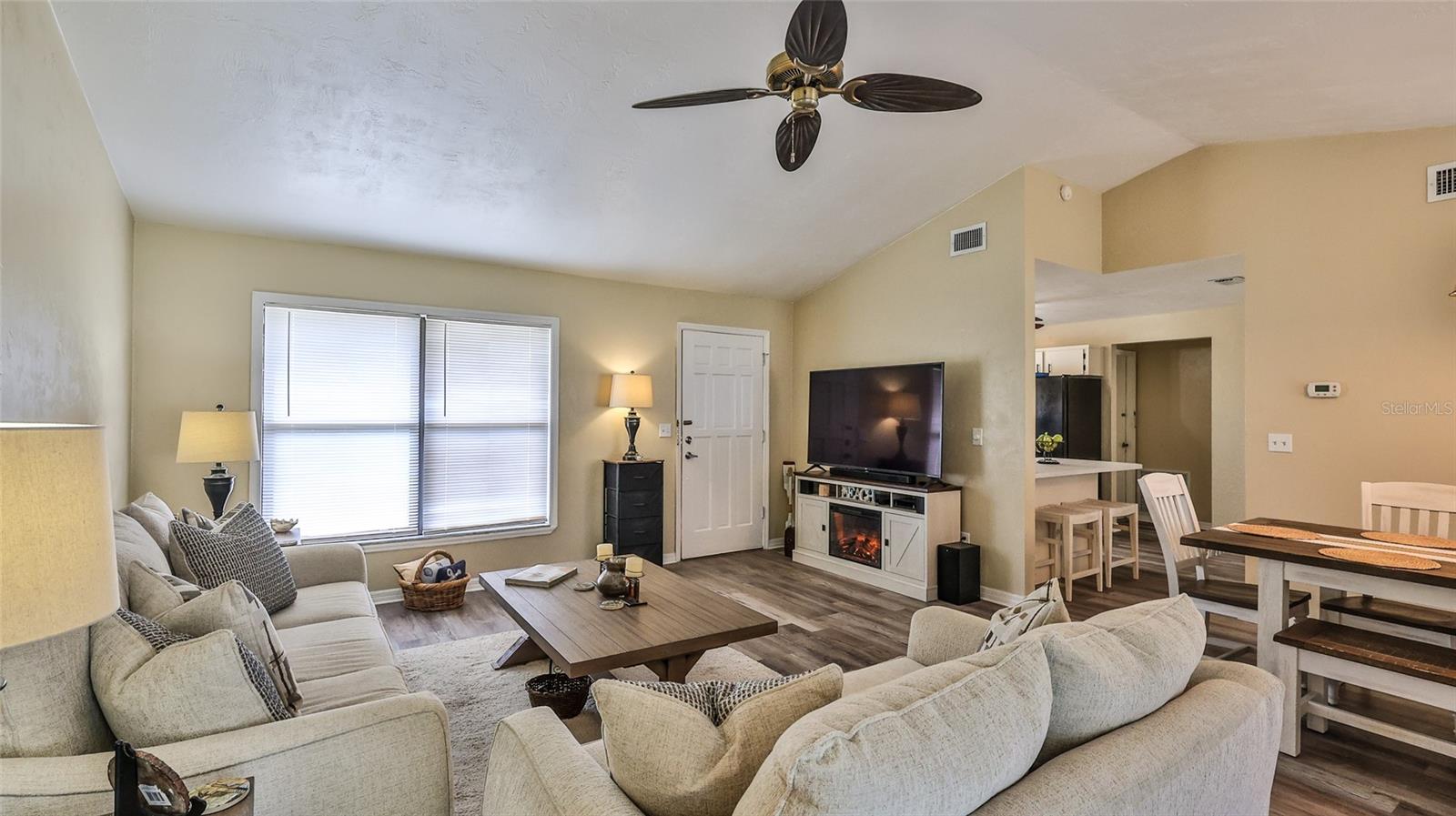 FLORIDA SHORES HRS 10 - Residential