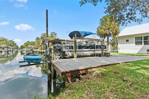Tiny photo for 1432 SE 4th Avenue, Crystal River, FL 34429 (MLS # OM710846)