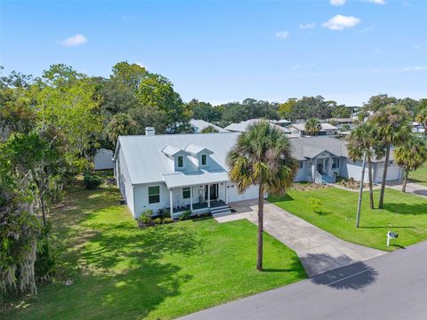 Tiny photo for 1432 SE 4th Avenue, Crystal River, FL 34429 (MLS # OM710846)