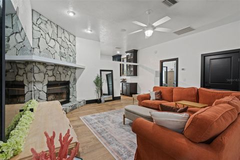 Tiny photo for 1432 SE 4th Avenue, Crystal River, FL 34429 (MLS # OM710846)