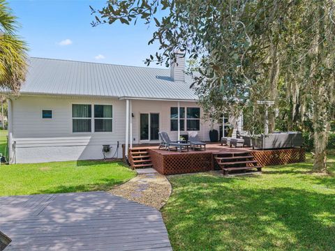 Tiny photo for 1432 SE 4th Avenue, Crystal River, FL 34429 (MLS # OM710846)