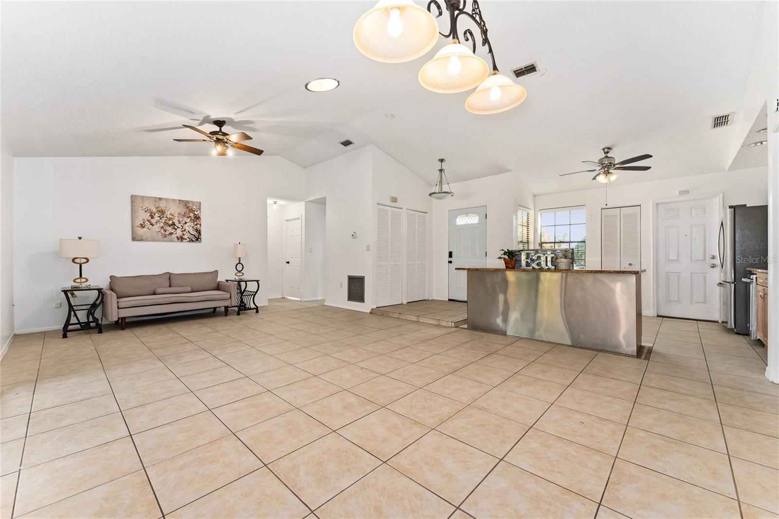 DELTONA LAKES UNIT 05 - Residential