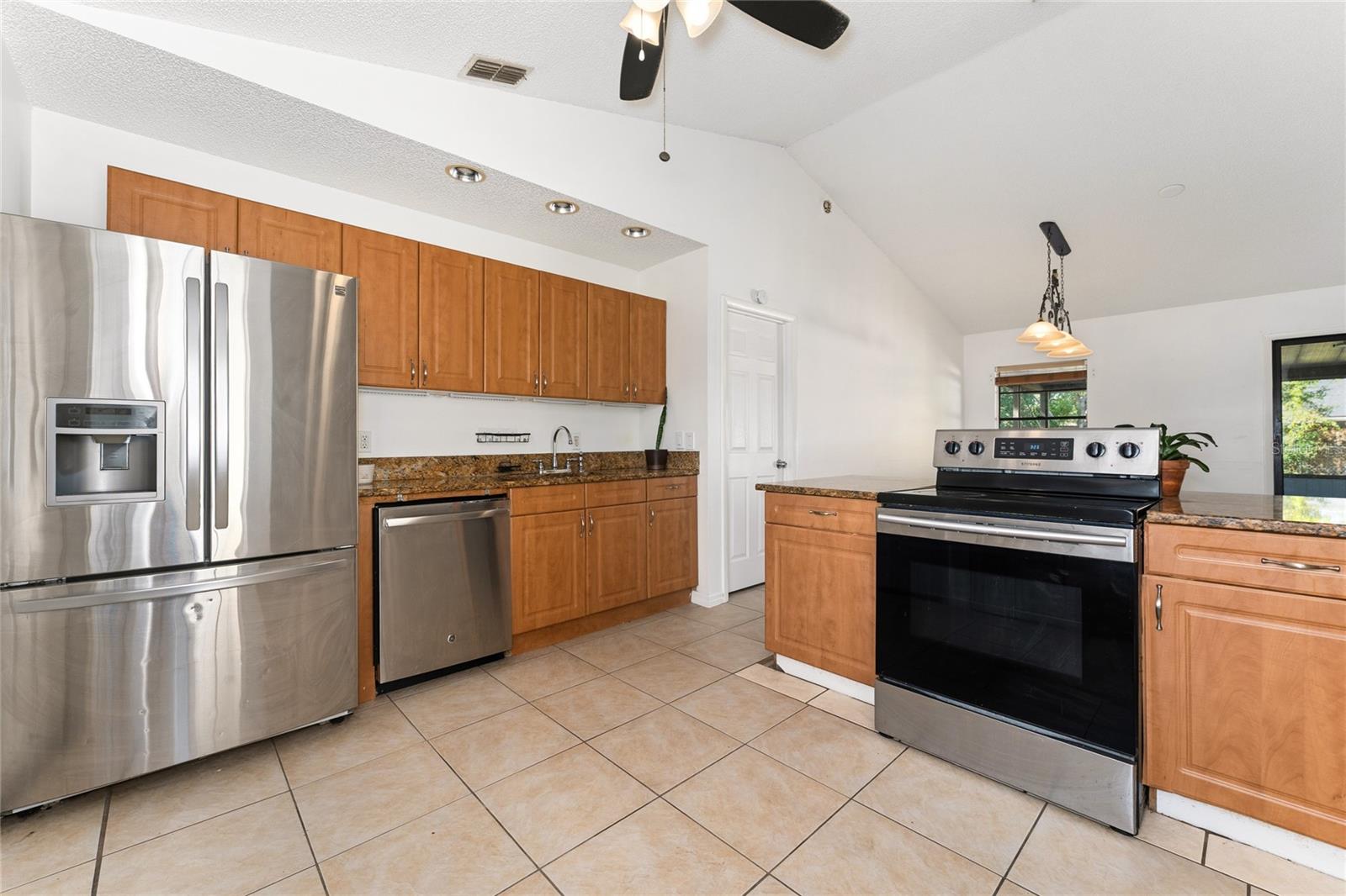 DELTONA LAKES UNIT 05 - Residential