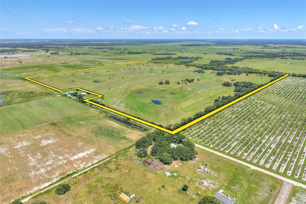 Photo of NW Limestone Heights Street, Arcadia, FL 34266 (MLS # TB8425393)