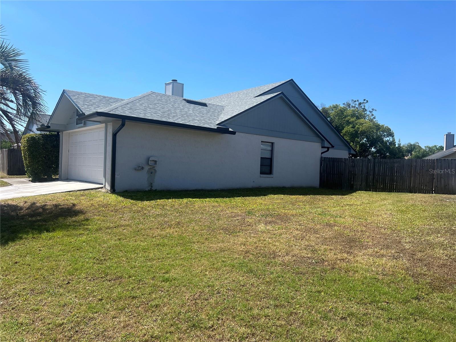 549 SILVERGATE LOOP