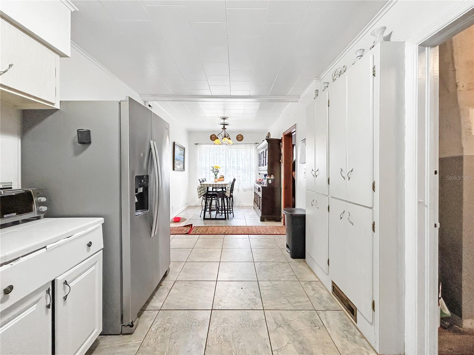 POINSETTA PARK - Residential