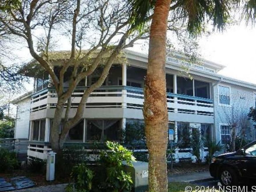 Charming Veranda that has been recently updated & remodeled. It is one of a few that is the larger model Veranda. This Veranda has a big all season room (40' x 7")that wraps around from the main living area to the MBR  Pretty new Master bath. Newer A/C. Lots of storage space & it is located close to Sea Woods heated swimming pool! ;Water: City