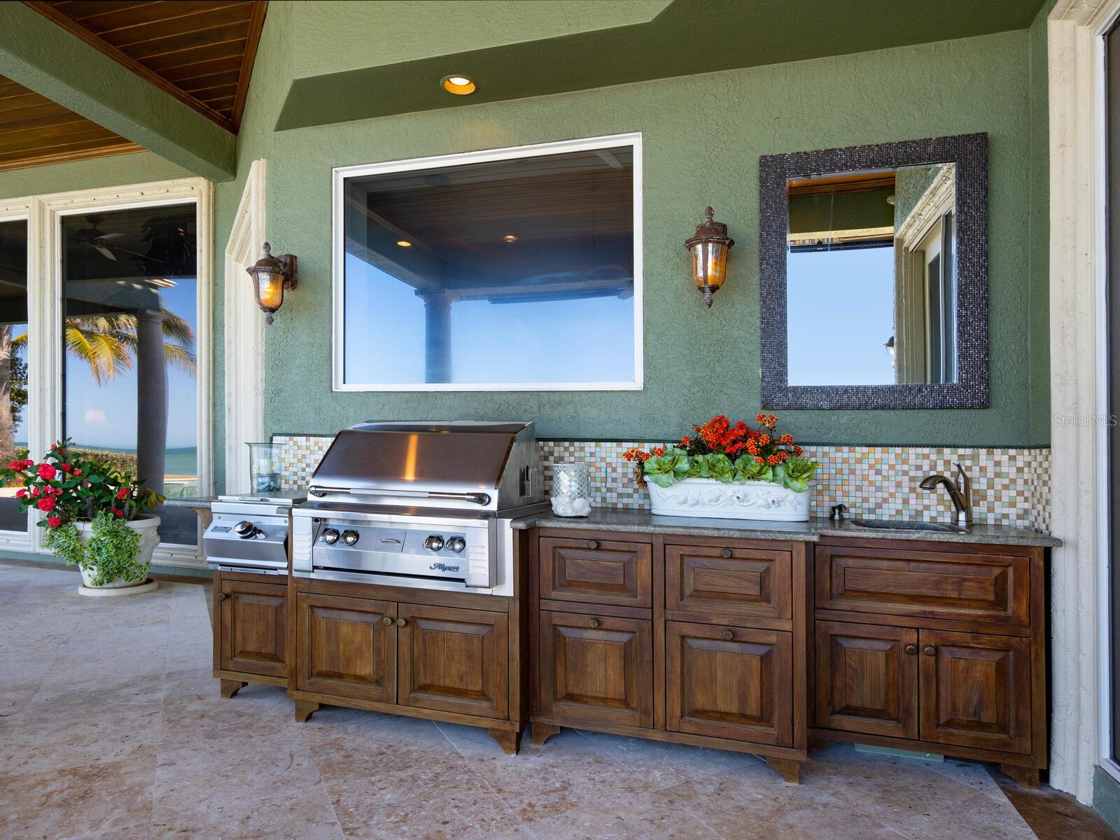 CASEY KEY - Residential