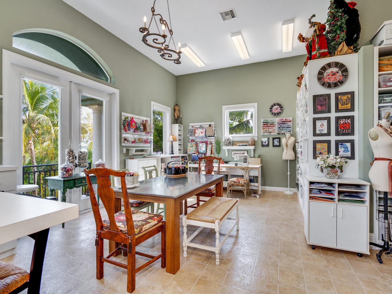 CASEY KEY - Residential