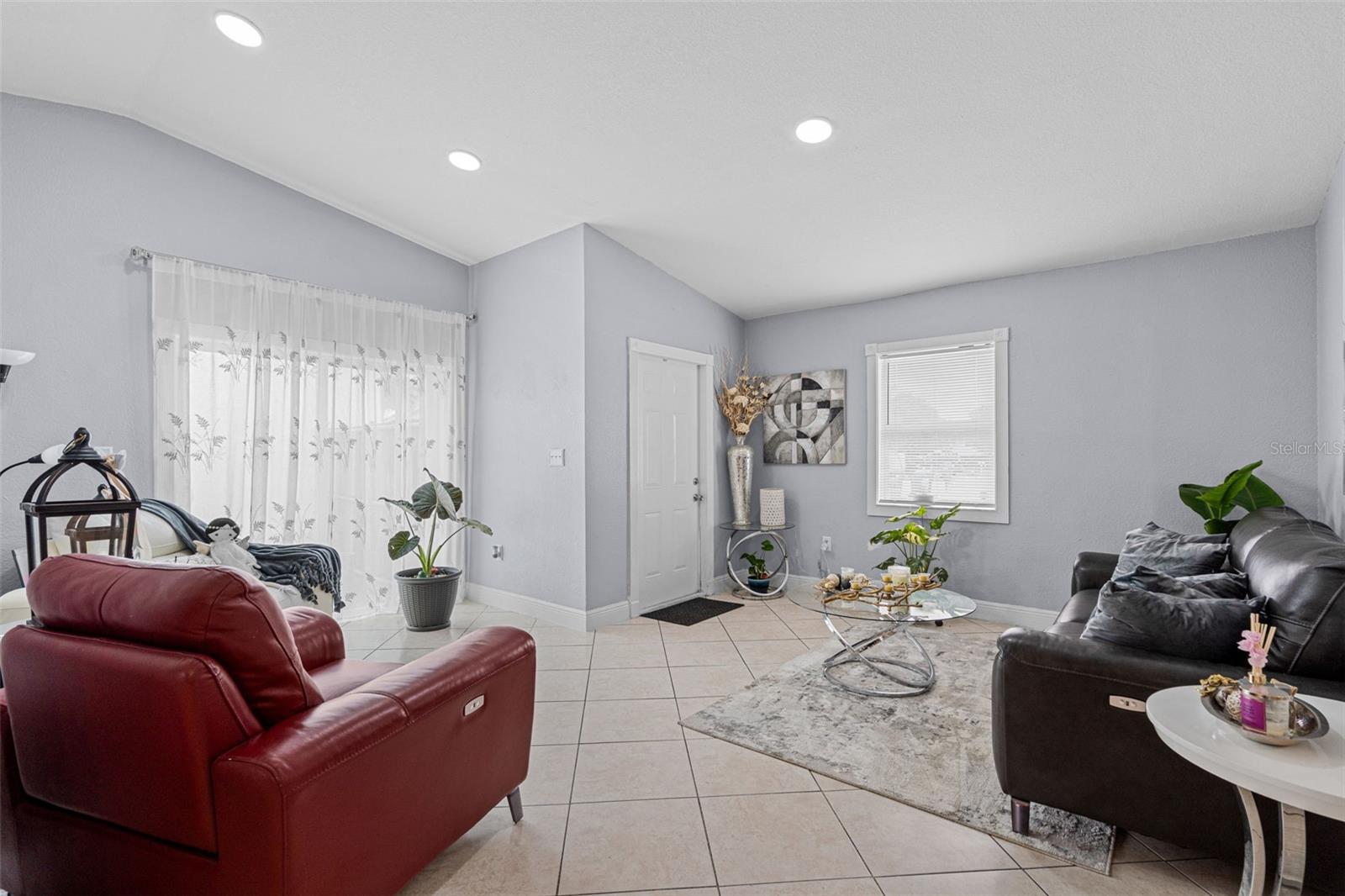 PINE NEEDLES EAST HOMES SEC 4 - Residential