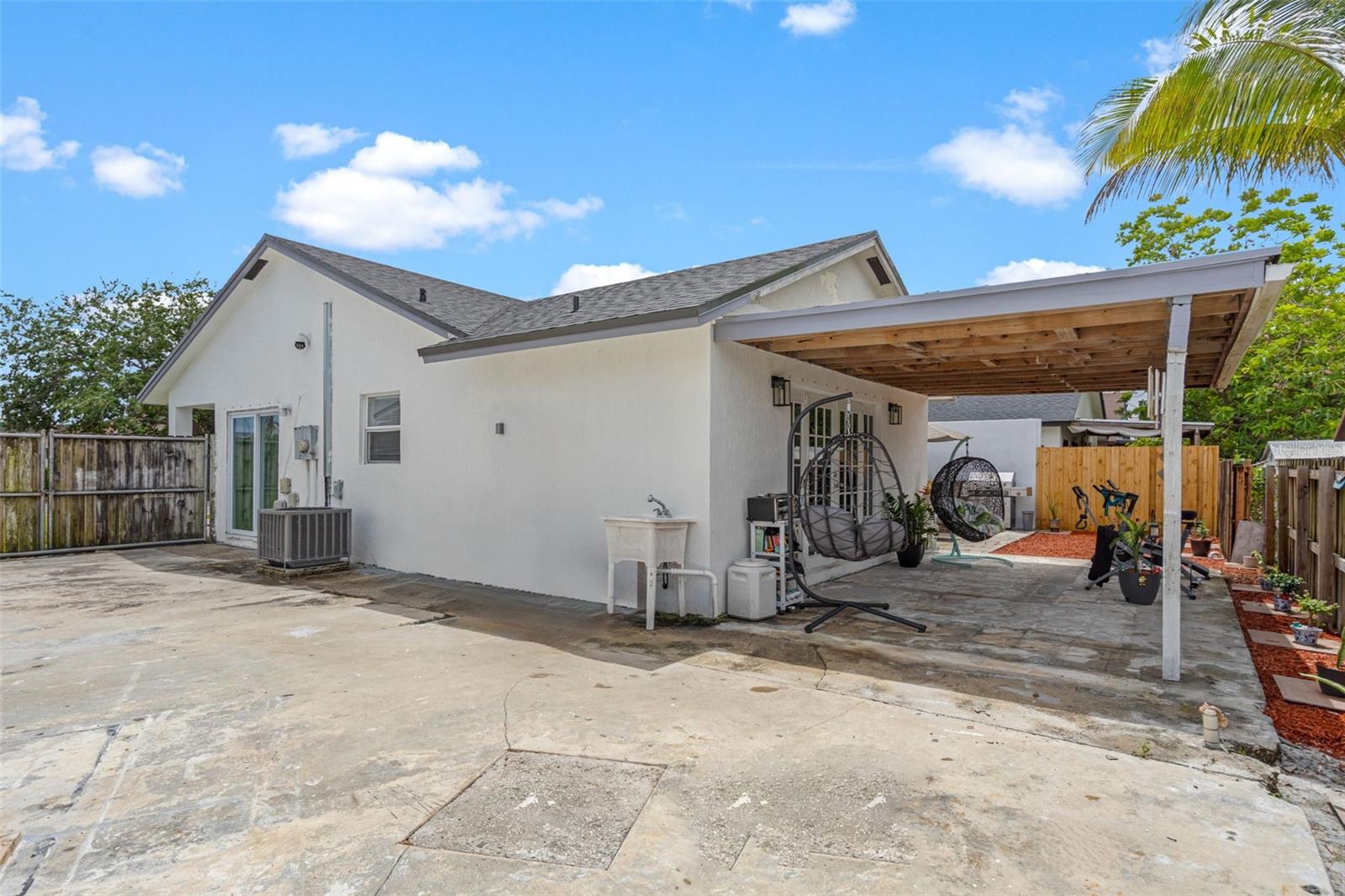PINE NEEDLES EAST HOMES SEC 4 - Residential