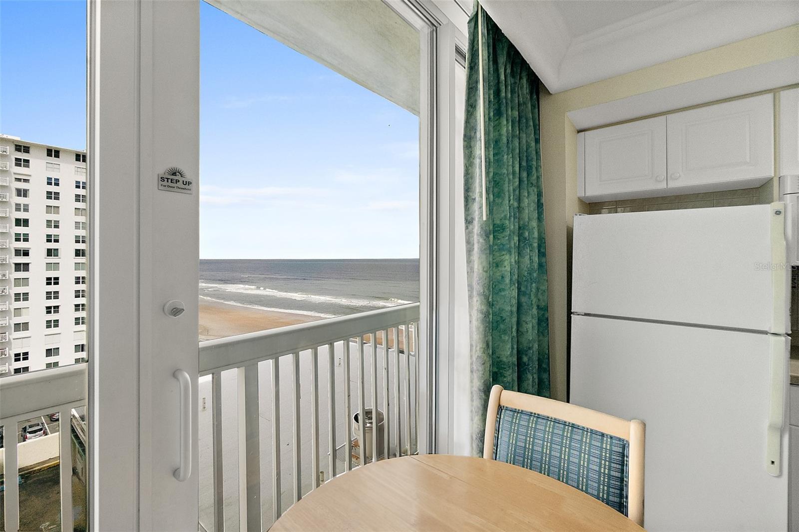 DAYTONA BEACH RESORT - Residential