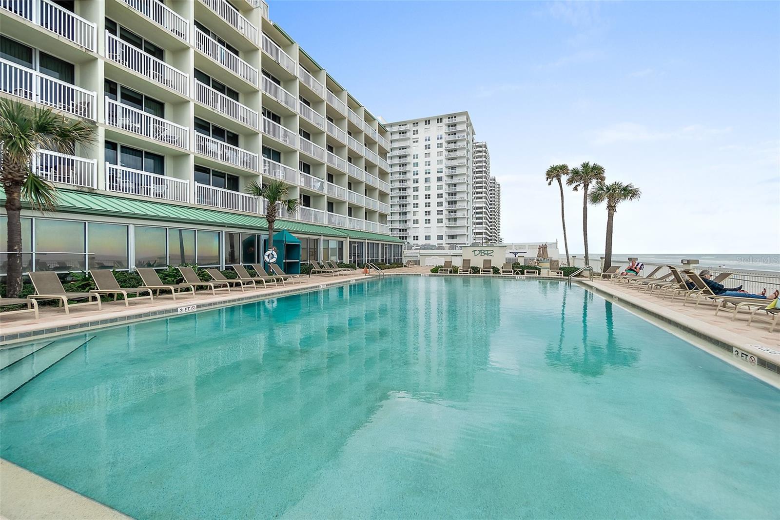 DAYTONA BEACH RESORT - Residential