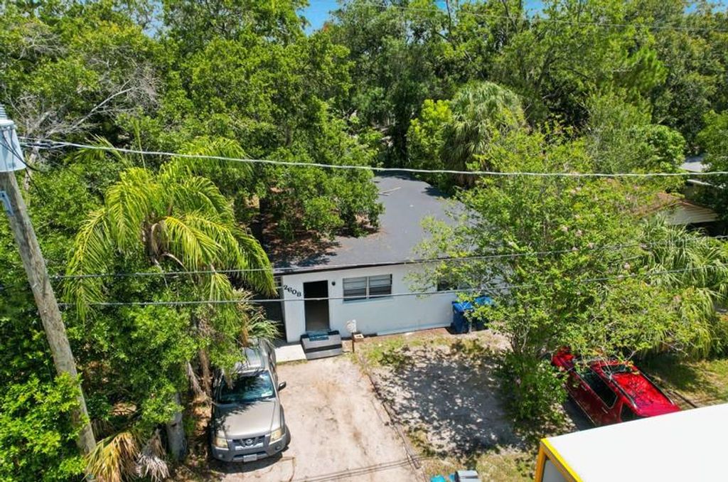 Photo of 2608 E Cayuga Street, Tampa, FL 33610 (MLS # TB8480742)