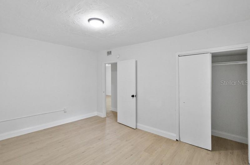 ENGLEWOOD - Residential Income