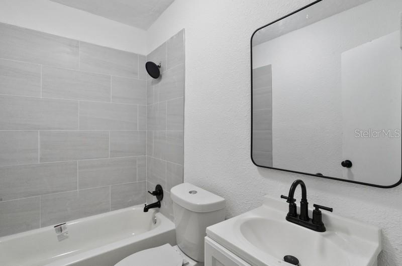 ENGLEWOOD - Residential Income