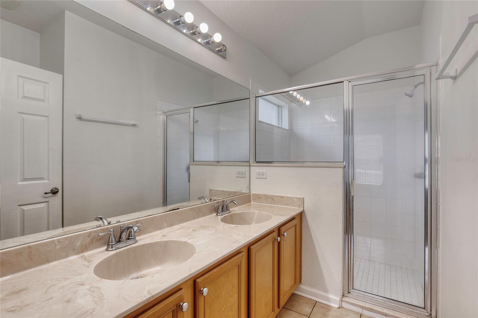 VICTORIA PARK SOUTHWEST INCREMENT - Residential