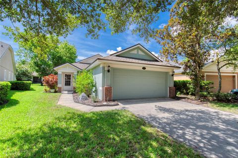 Photo of 120 Littleton Circle, Deland, FL 32724 (MLS # V4945720)