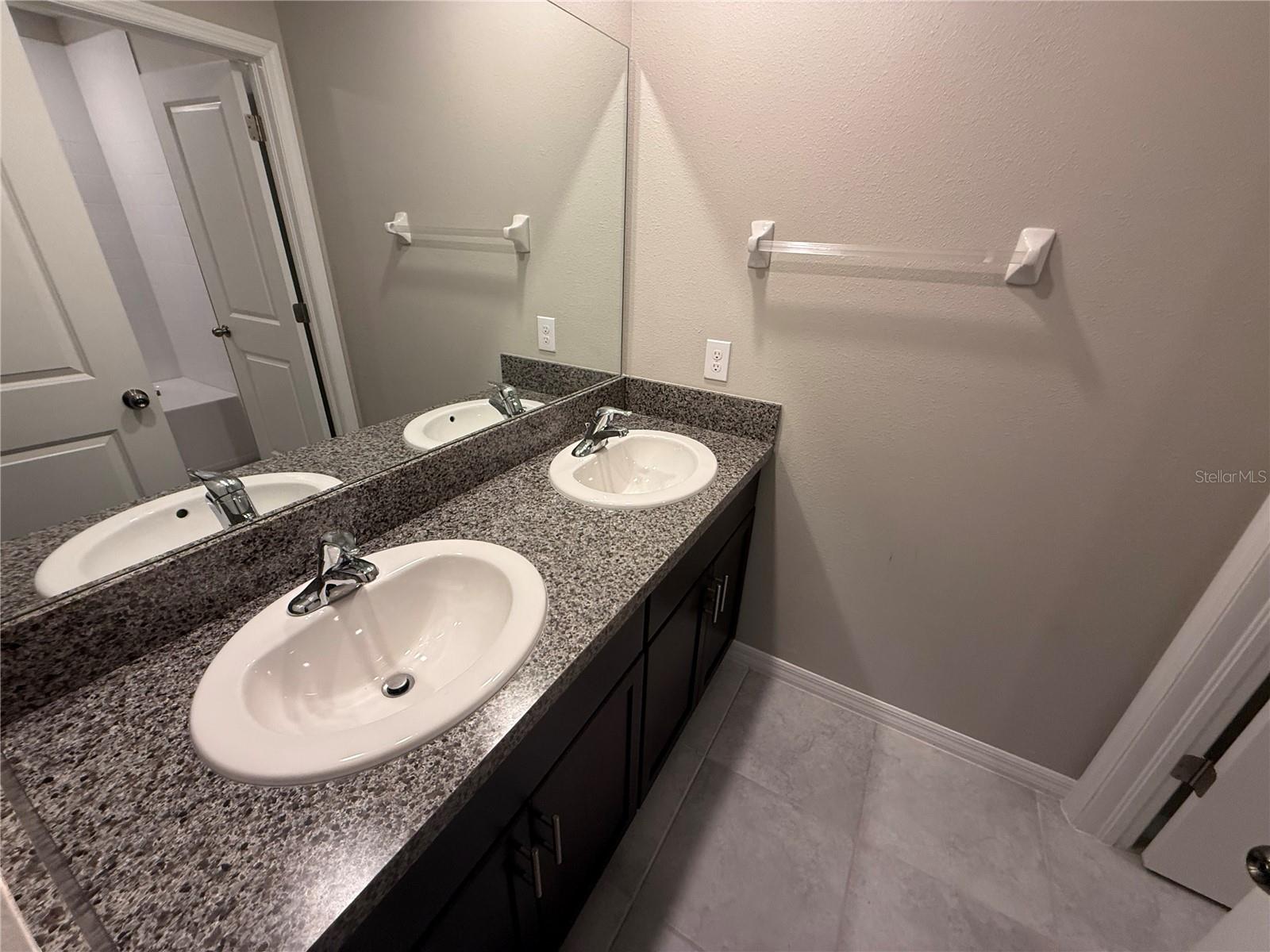 BELMONT SOUTH PH 2F - Residential