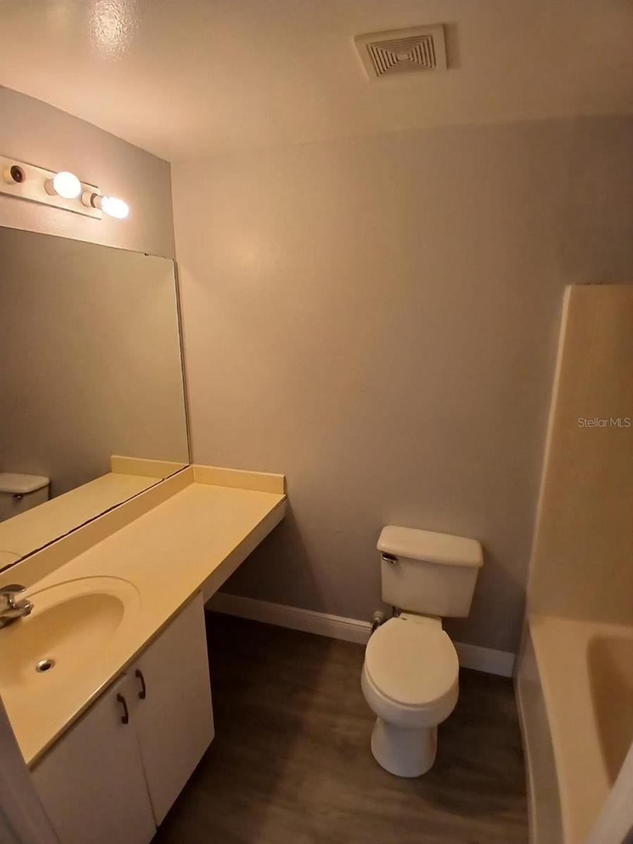 POINCIANA NBRHD 5 NORTH VIL 3 - Residential