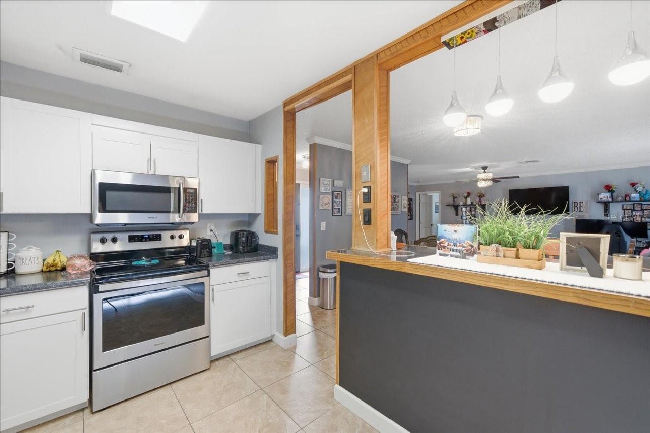 SPRING HILL - Residential