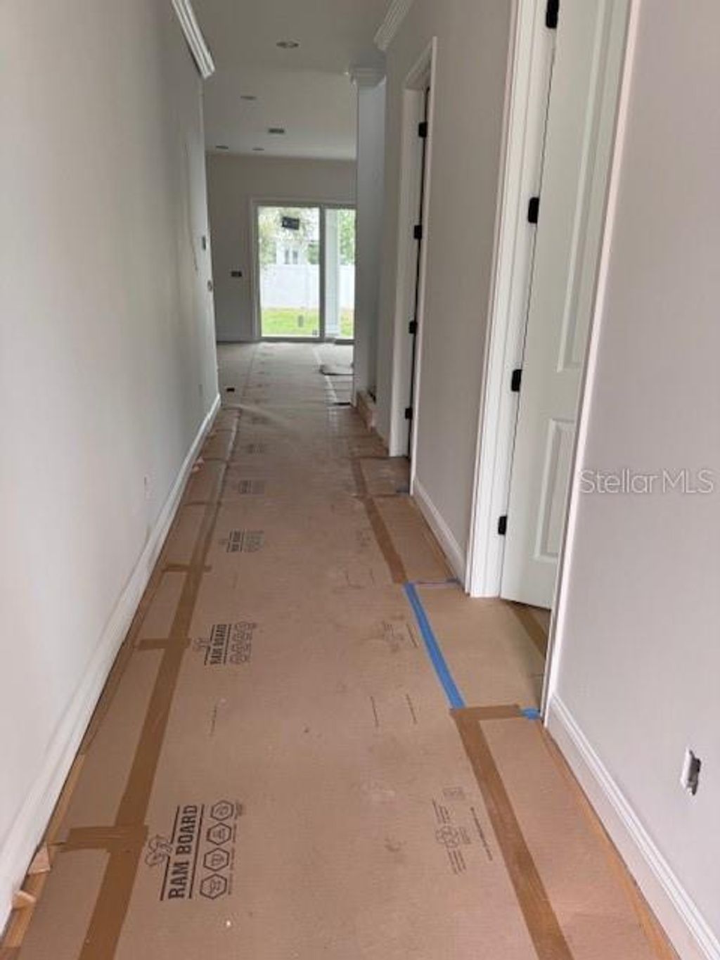 Photo of 2815 W Leila Avenue, Tampa, FL 33611 (MLS # TB8436858)