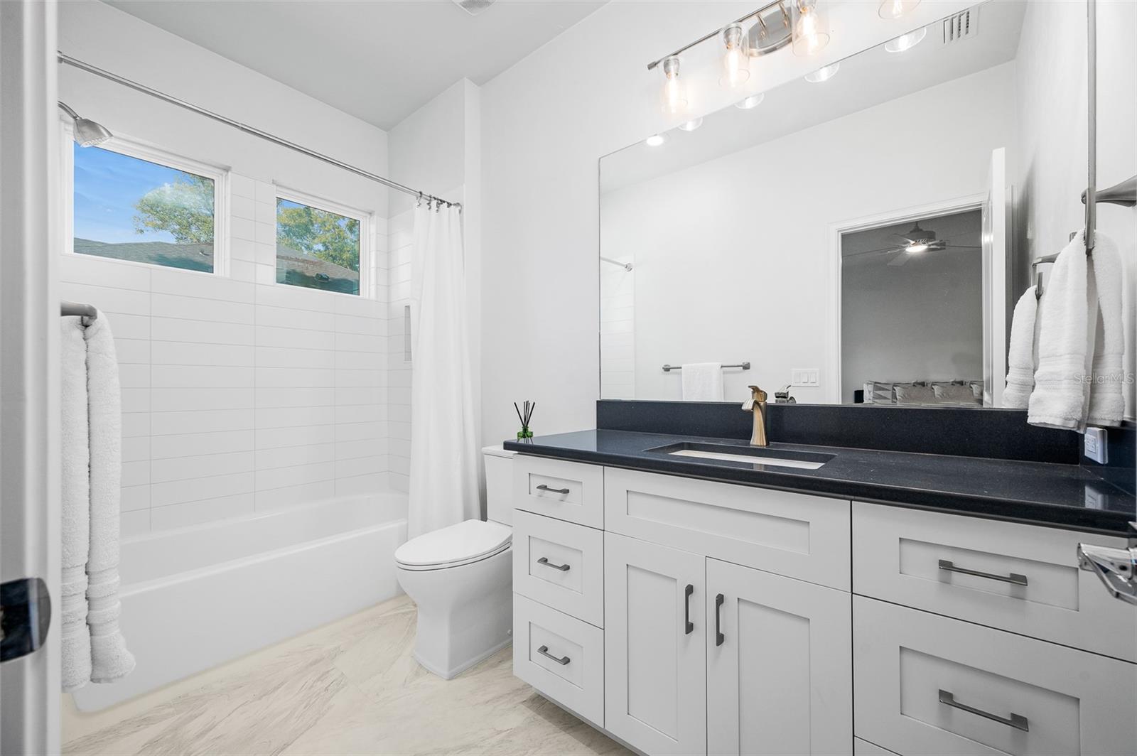 OAKMONT PH 3 PB 35 PG 60 - Residential