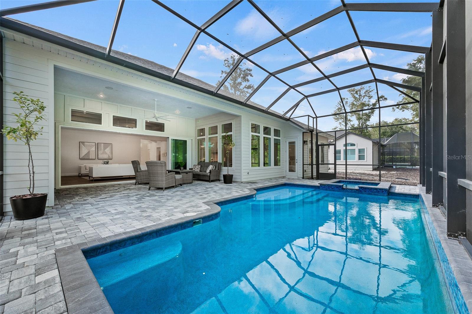 OAKMONT PH 3 PB 35 PG 60 - Residential