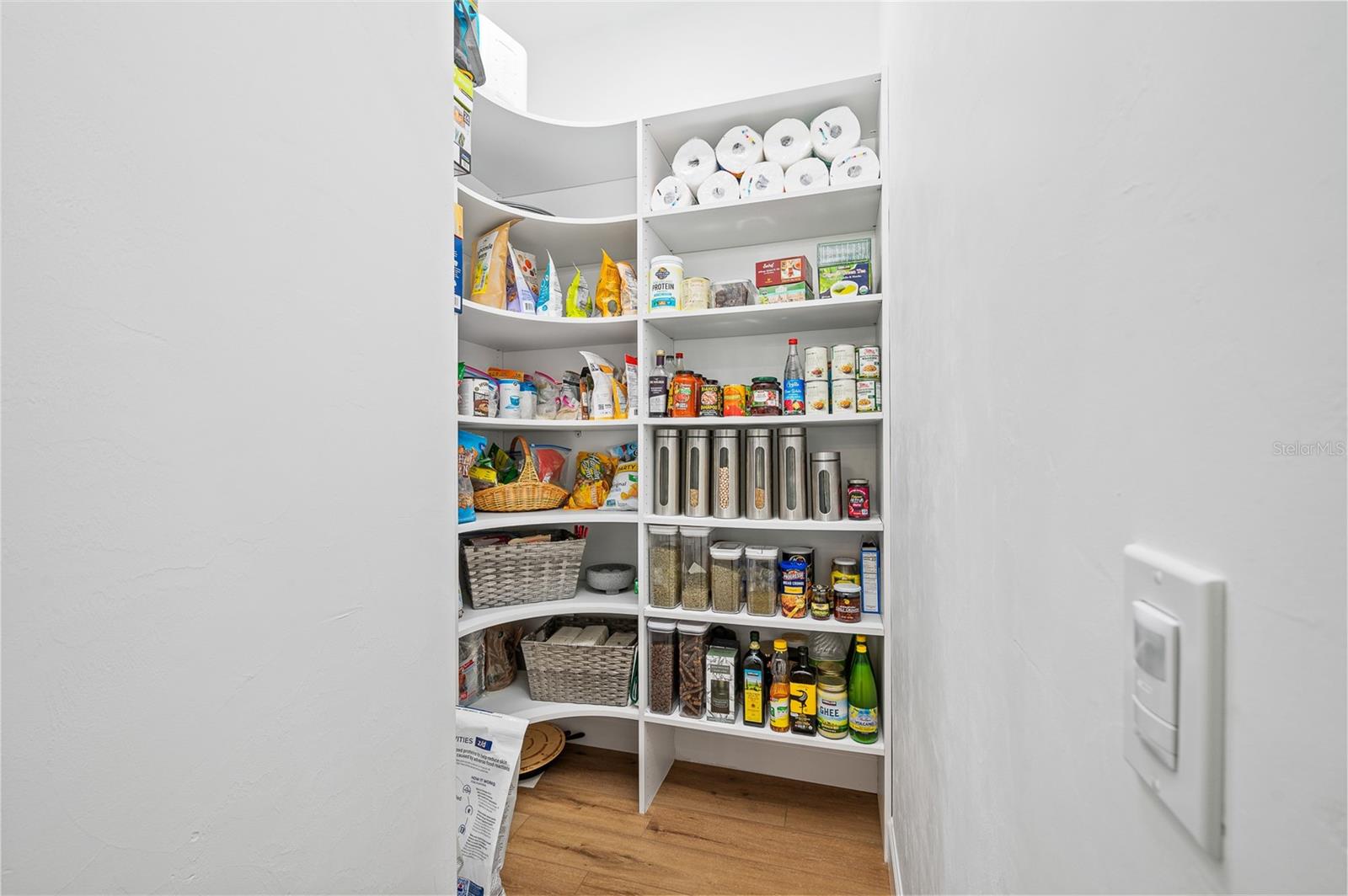 OAKMONT PH 3 PB 35 PG 60 - Residential