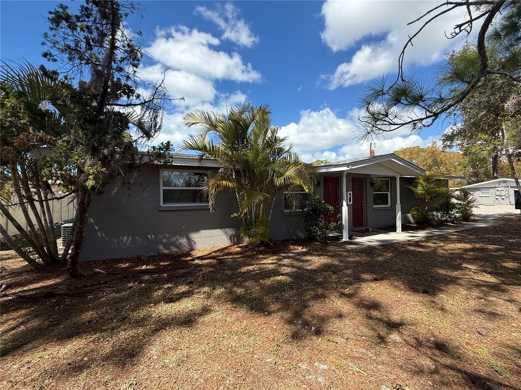 Photo of 350 N Elmstreet Court #A, Englewood, FL 34223 (MLS # A4684932)