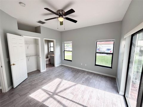 Tiny photo for 126 Sandy Point Way, Clermont, FL 34714 (MLS # O6419843)
