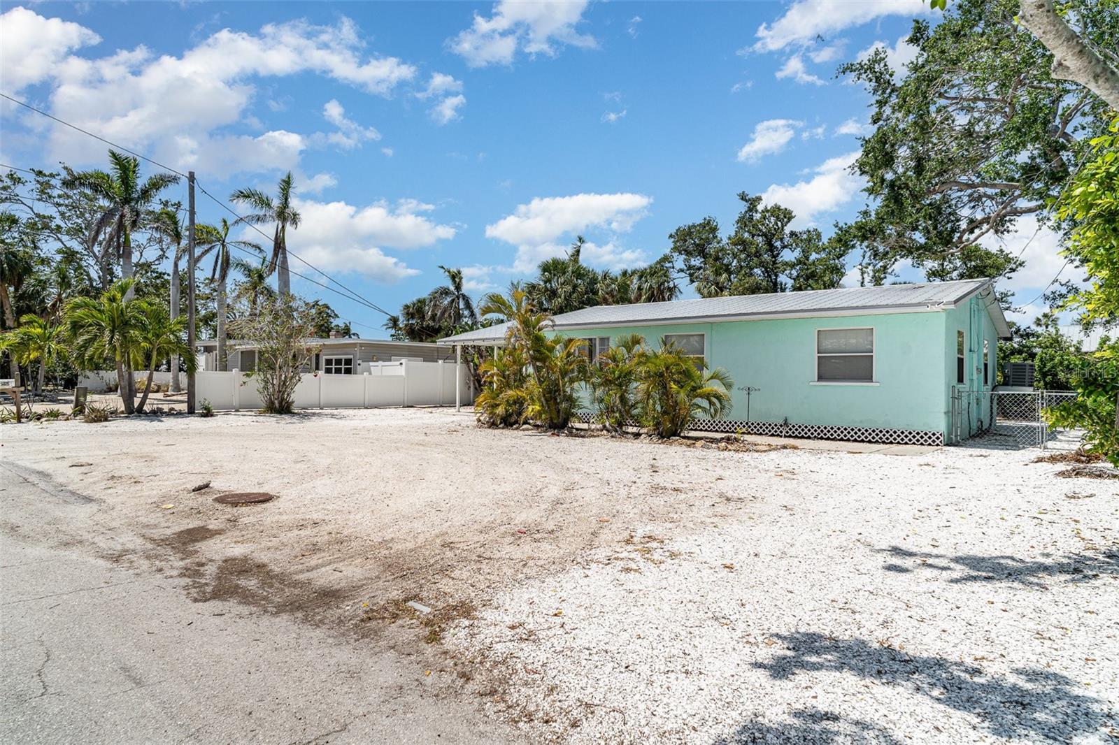 5026 CALLE MINORGA