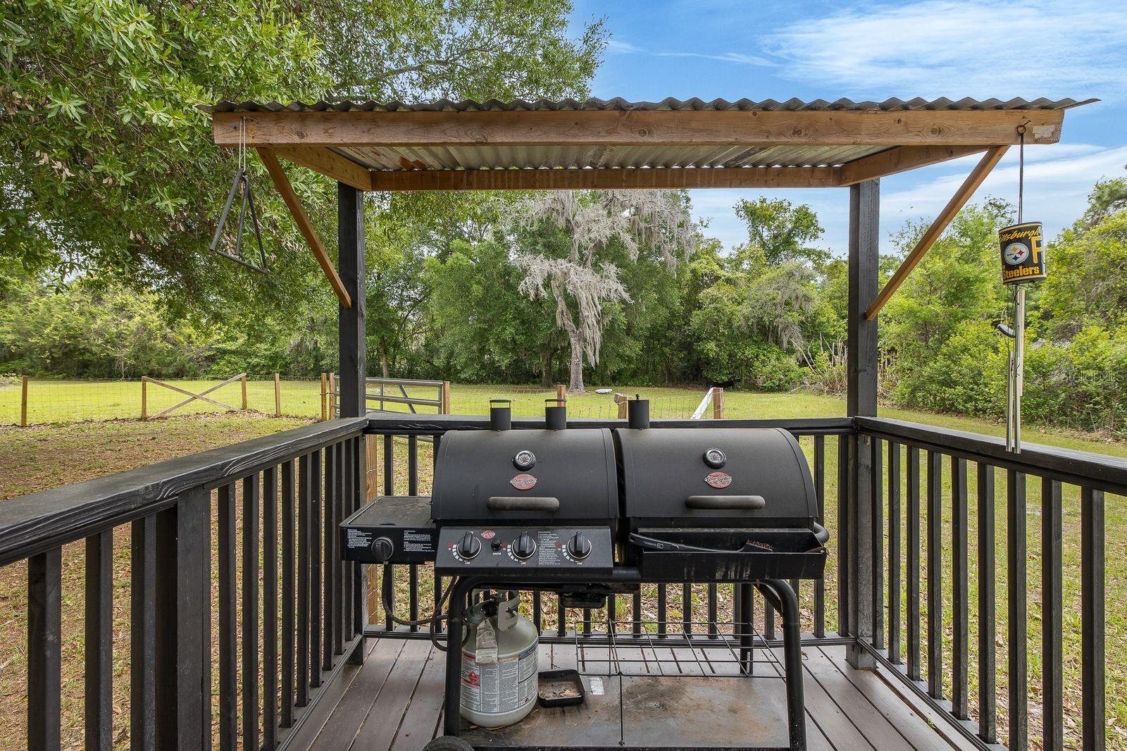 FIVE A RANCHES - Residential