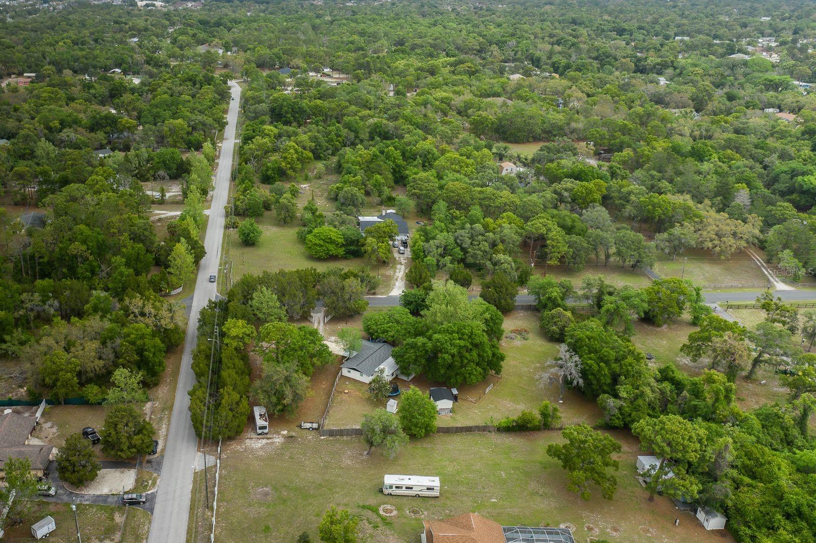 FIVE A RANCHES - Residential