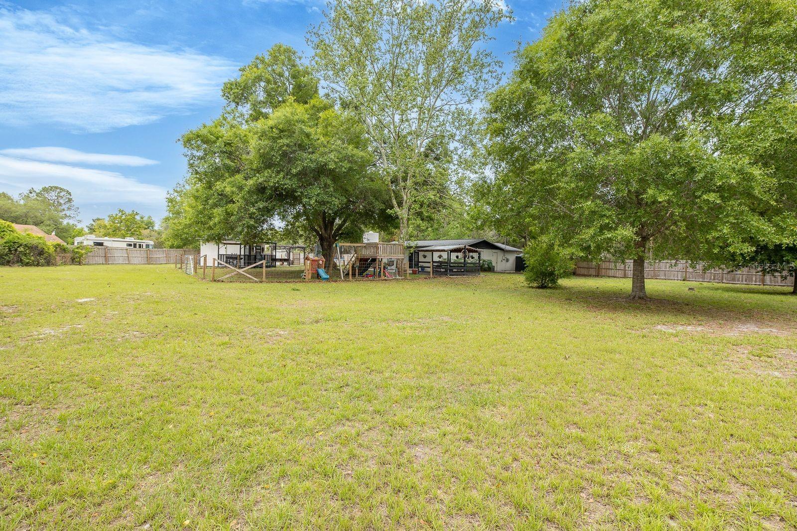 FIVE A RANCHES - Residential