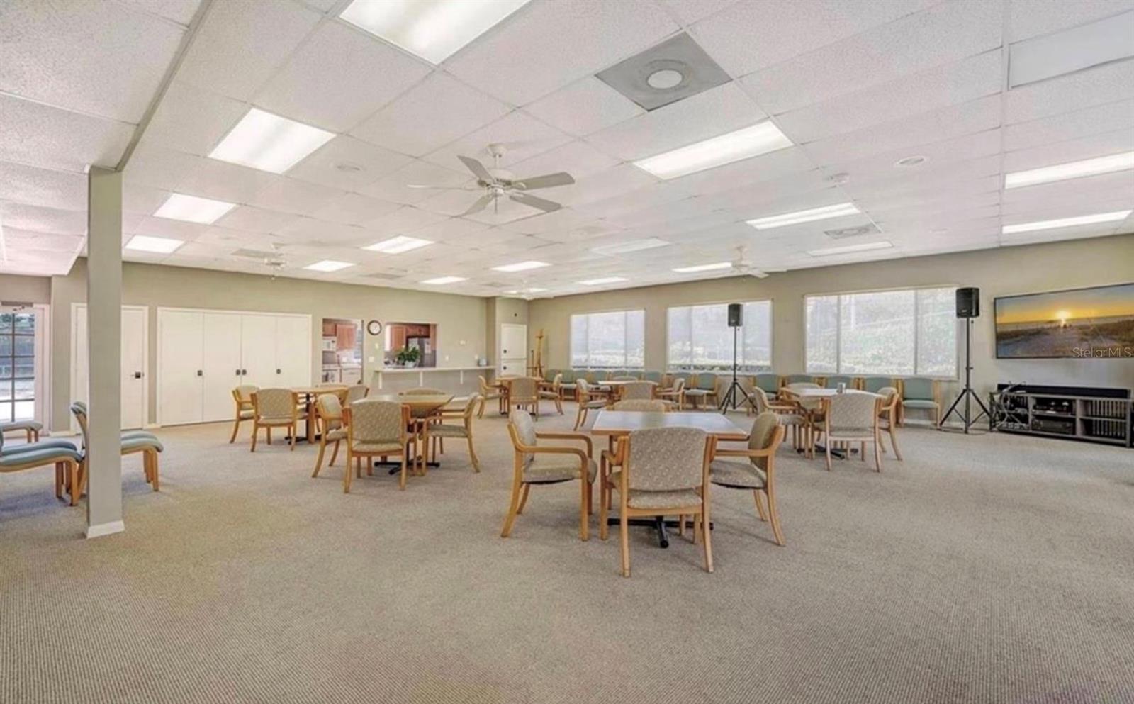 WINDWARD BAY AMD - Residential