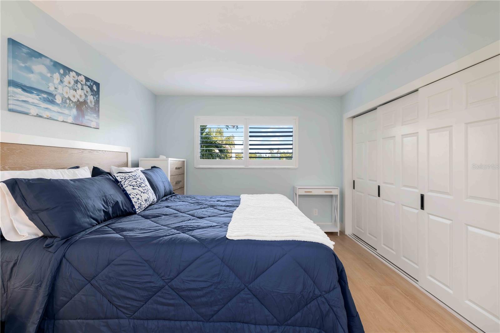 WINDWARD BAY AMD - Residential