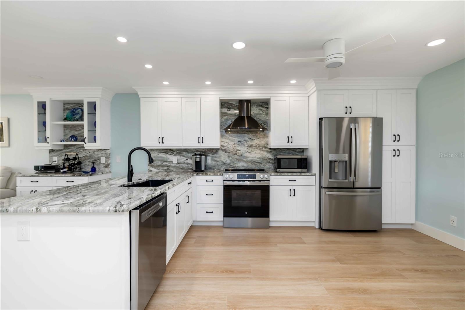 4860 GULF OF MEXICO DRIVE Villa 13