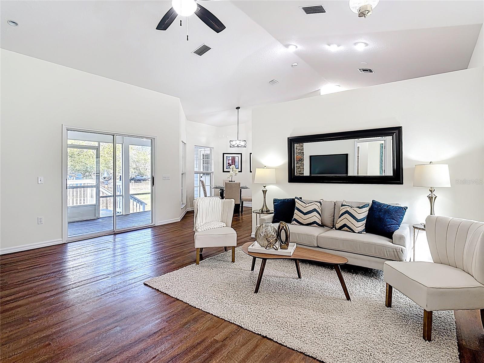 BAY LAKE RANCH UNIT 2 - Residential