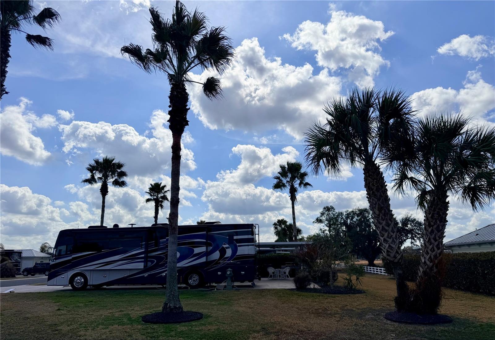 FLORIDA GRANDE MOTOR COACH RESIDENCE - Land