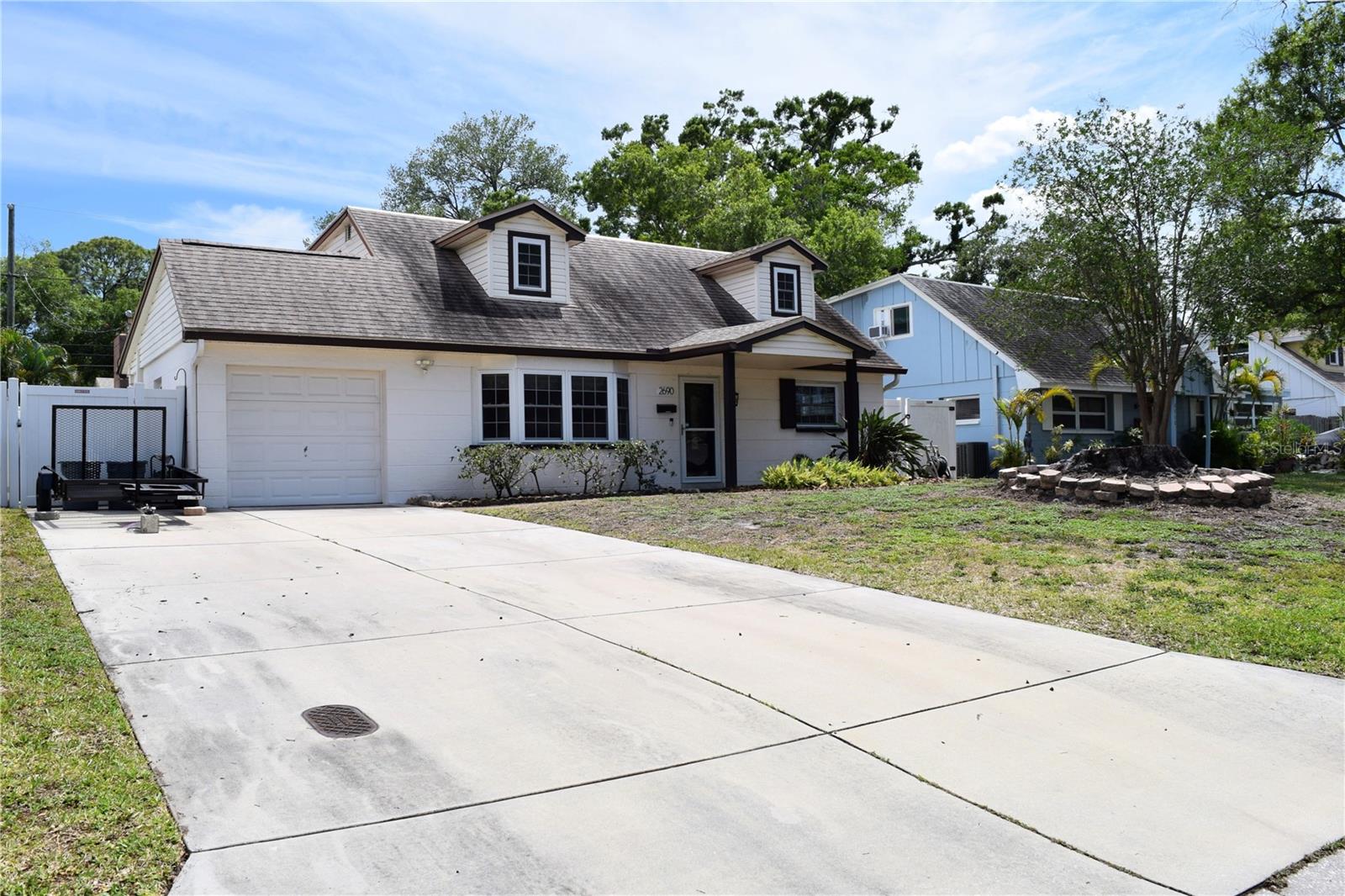 FAIRVIEW ESTATES - Residential